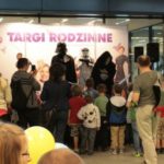 TARGI RODZINNE SKROJONE NA MIARĘ – CZEGO SZUKAJĄ RODZICE?