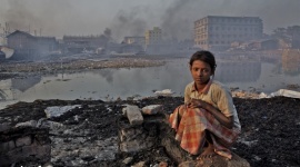 UNICEF: 300 mln dzieci na świecie oddycha najbardziej zanieczyszczonym powietrze - Niemal co siódme dziecko na świecie (czyli około 300 mln) żyje na obszarach, na których zanieczyszczenie powietrza co najmniej 6-krotnie przekracza międzynarodowe wytyczne.