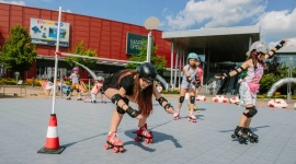 Zabawa dla najmłodszych w hawajskim klimacie - Najbliższy weekend (29 – 30 czerwca) upłynie w Porcie Łódź Junior pod znakiem hawajskiej muzyki i tańca.