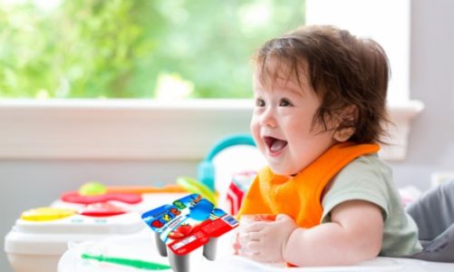 Przekąska dla malucha? Nie rezygnuj z niej, ale wybieraj świadomie!