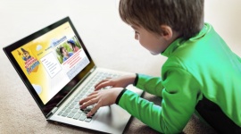 Wystartował Ogólnopolski Test Bezpieczeństwa - Jak odpowiednio zachować się w drodze do szkoły, w domu, kiedy należy udzielić pierwszej pomocy i jak bezpiecznie poruszać się w Internecie? – te i inne zagadnienia zostaną sprawdzone w ramach Ogólnopolskiego Testu Bezpieczeństwa.