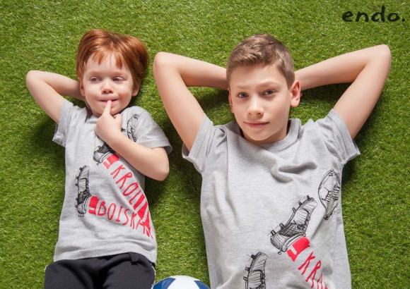 Wygraną mamy w kieszeni! - Co 4 lata wybrane stadiony pękają w szwach, a całe rodziny zasiadają przed telewizorami… Mowa oczywiście o Mistrzostwach Świata w piłce nożnej! Już niebawem rozpocznie się zagorzała walka o puchar, a co za tym idzie – gorączkowe kibicowanie ulubionym drużynom!