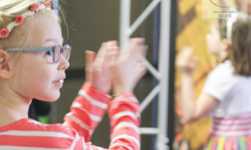 DLACZEGO WARTO ZAPISAĆ DZIECKO NA ZAJĘCIA POZALEKCYJNE DO SZKOŁY TAŃCA?