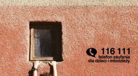 NAGO wspiera najmłodszych - W odpowiedzi na ten problem przemocy domowej, marka NAGO od 30.05 do 01.06, kwotę 40 zł z każdego zamówienia powyżej 50 zł, przeznaczy na wsparcie Telefonu Zaufania dla Dzieci i Młodzieży 116 111 w Fundacji Dajemy Dzieciom Siłę.