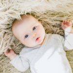 ABC kupki niemowlęcia – jej wygląd a zdrowie maluszka